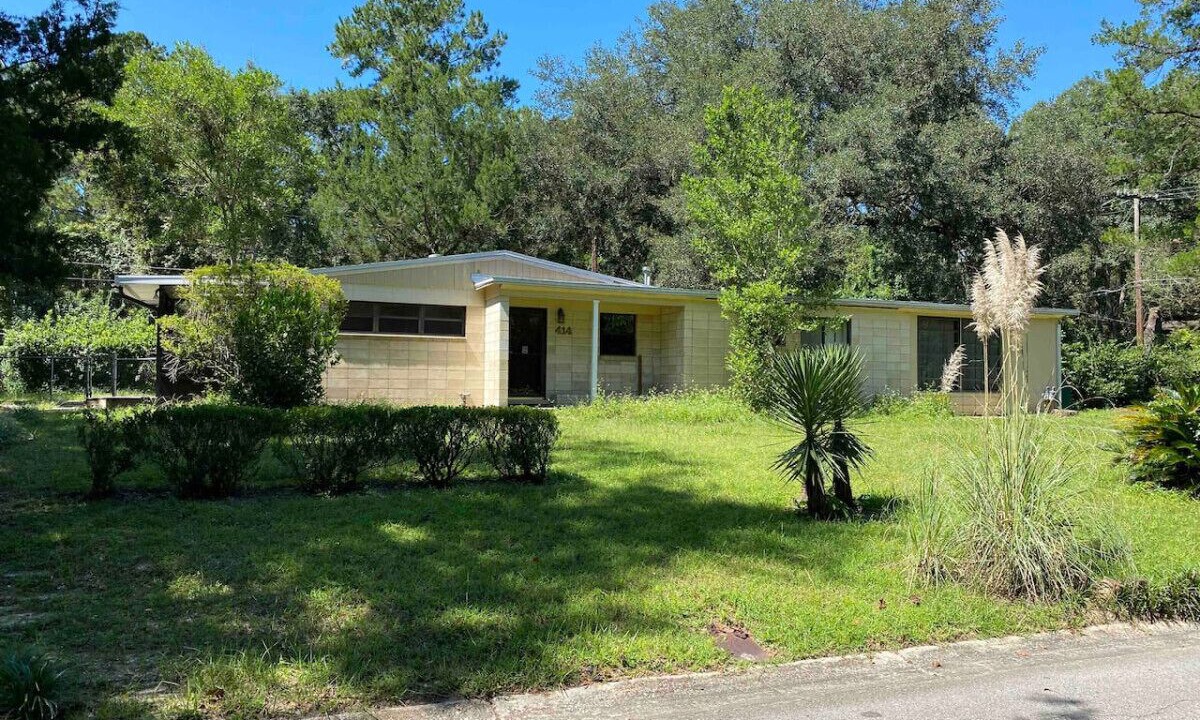 Photo of Outdoor in Gainesville