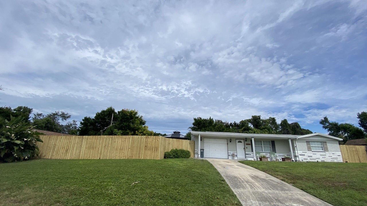 Photo of Outdoor in Colonial Hills