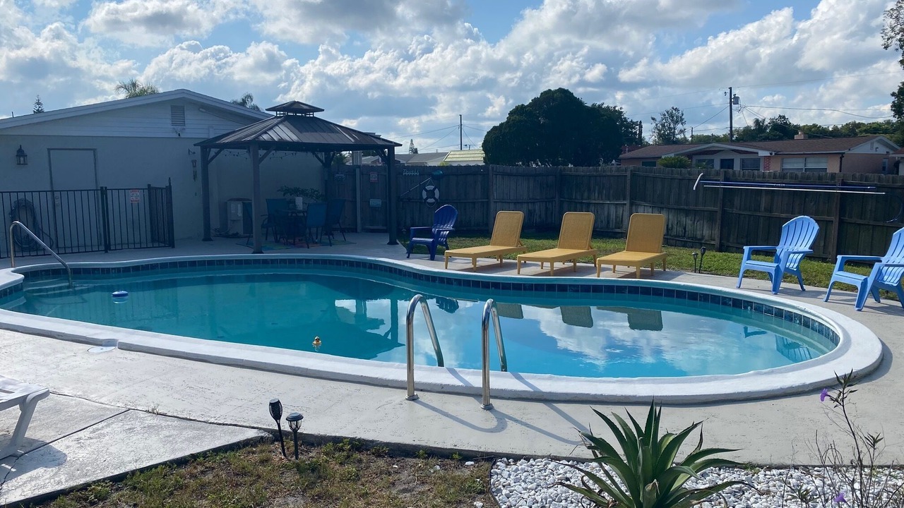 Photo of Outdoor in Colonial Hills