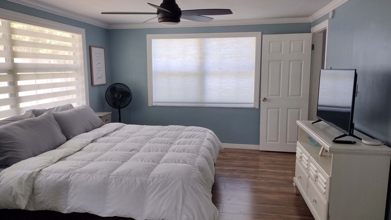 Photo of Bedroom in Colonial Hills