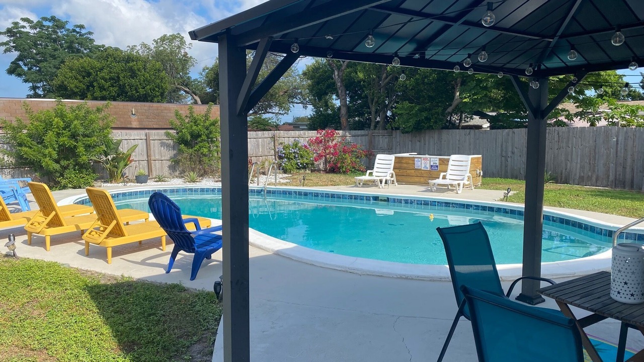 Photo of Outdoor in Colonial Hills