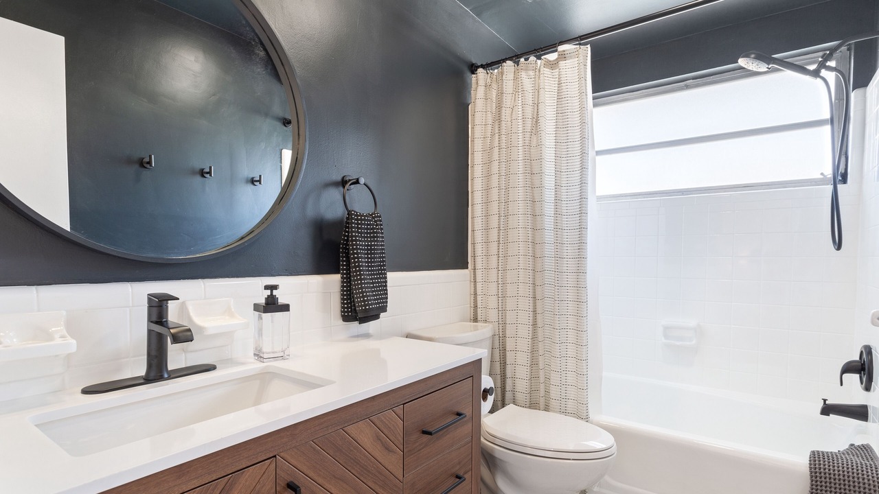 Photo of Bathroom in Seminole