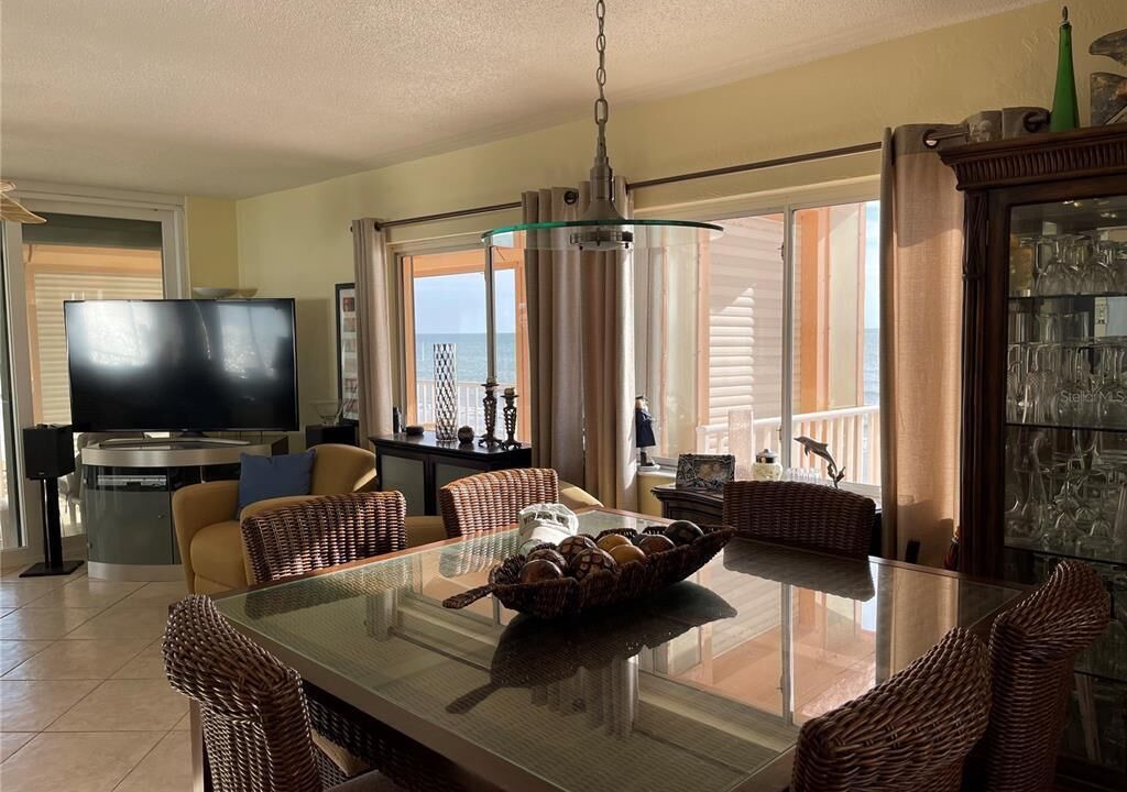 Photo of Bedroom in Redington Beach