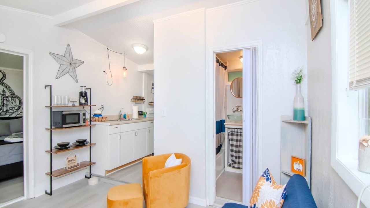 Photo of Livingroom in Clearwater