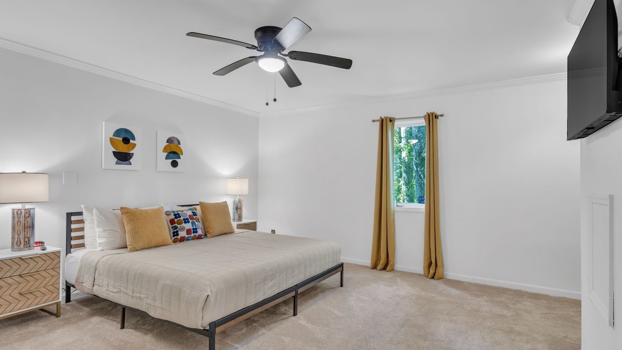 Photo of Bedroom in Taylors