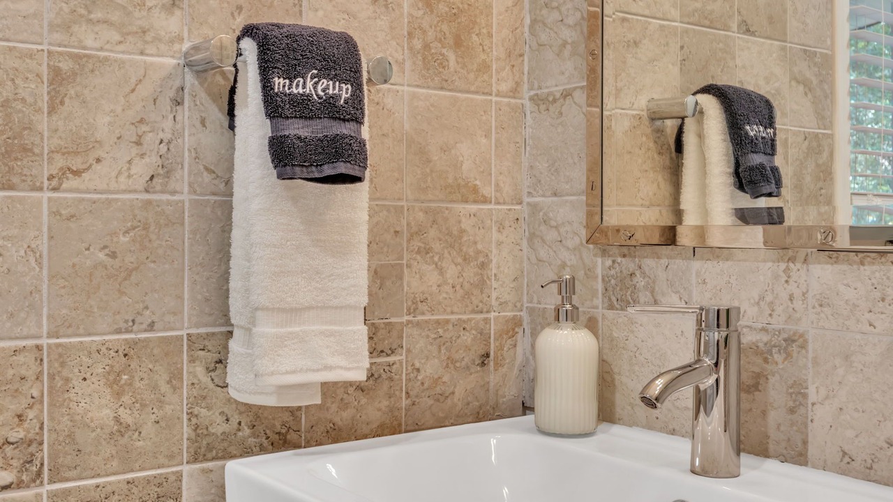 Photo of Bathroom in Taylors