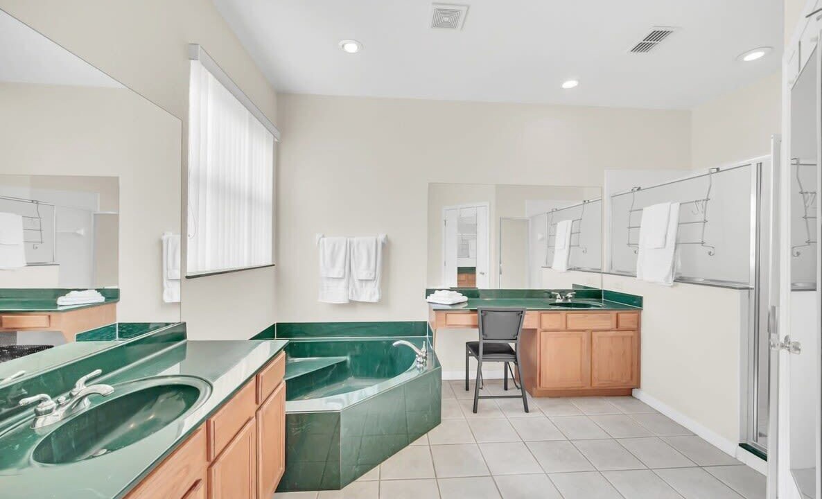 Photo of Bathroom in Highlands Reserve
