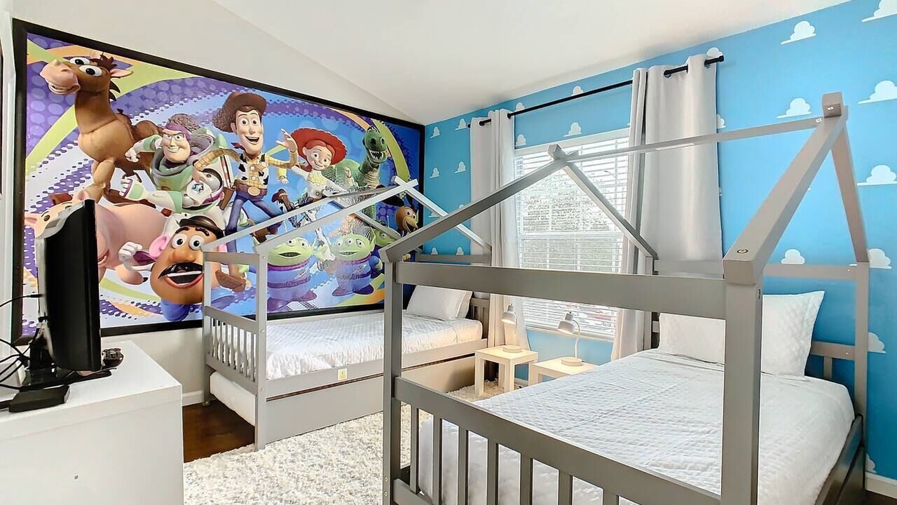 Photo of Bedroom in Windsor Hills