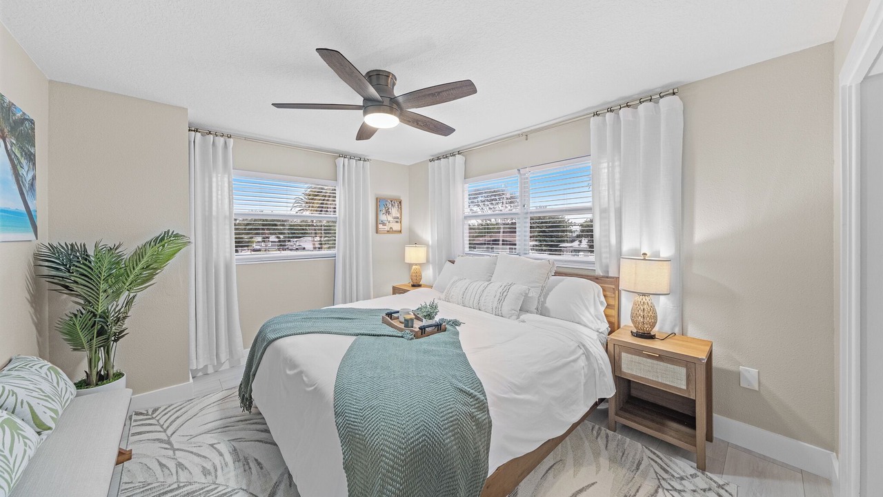 Photo of Bedroom in Cocoa Isles