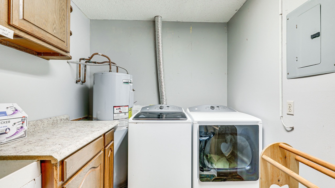 Photo of Bedroom in Limona Improvement