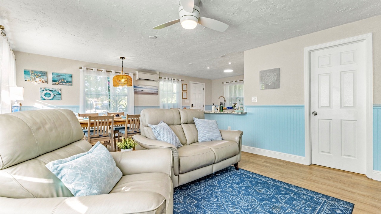 Photo of Livingroom in South Sarasota