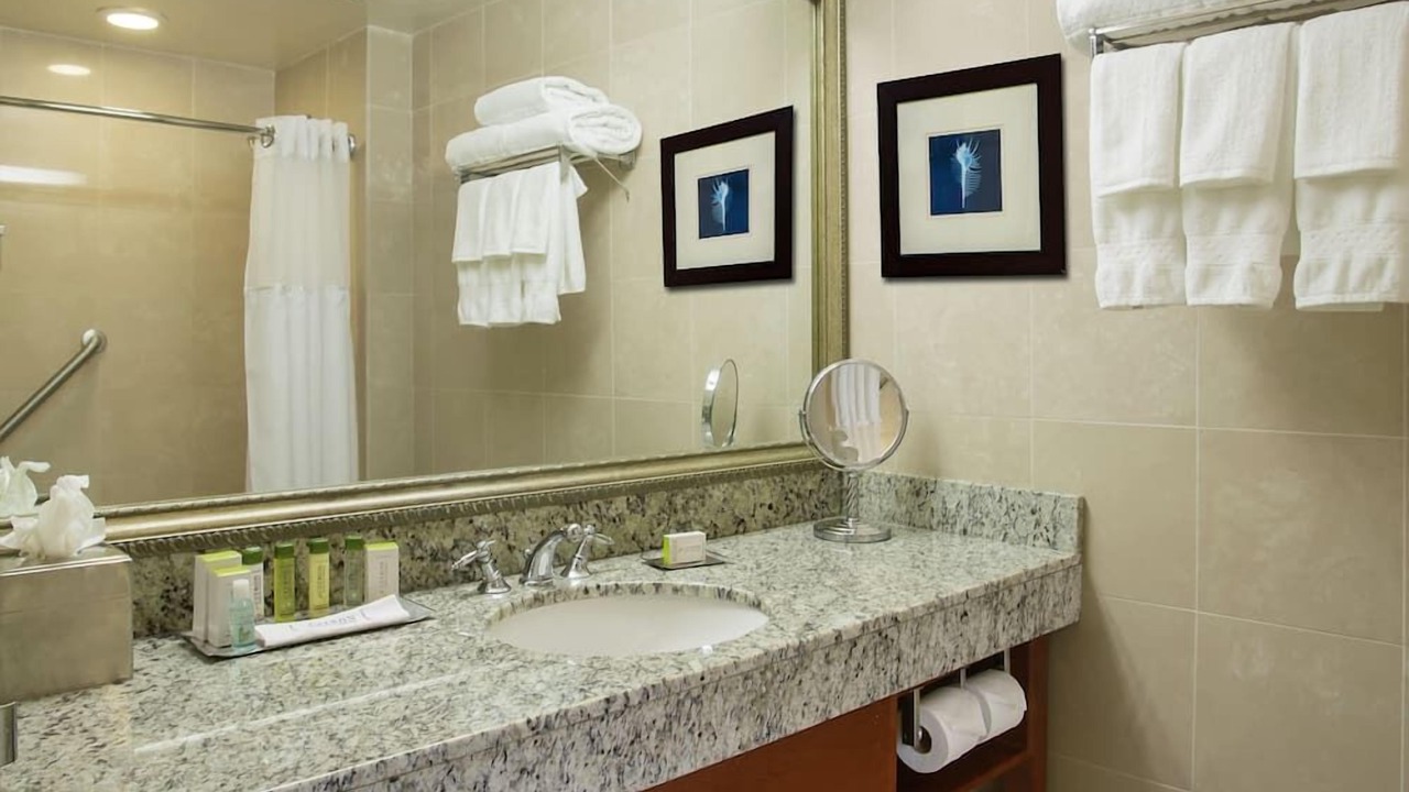 Photo of Bathroom in Ludlam