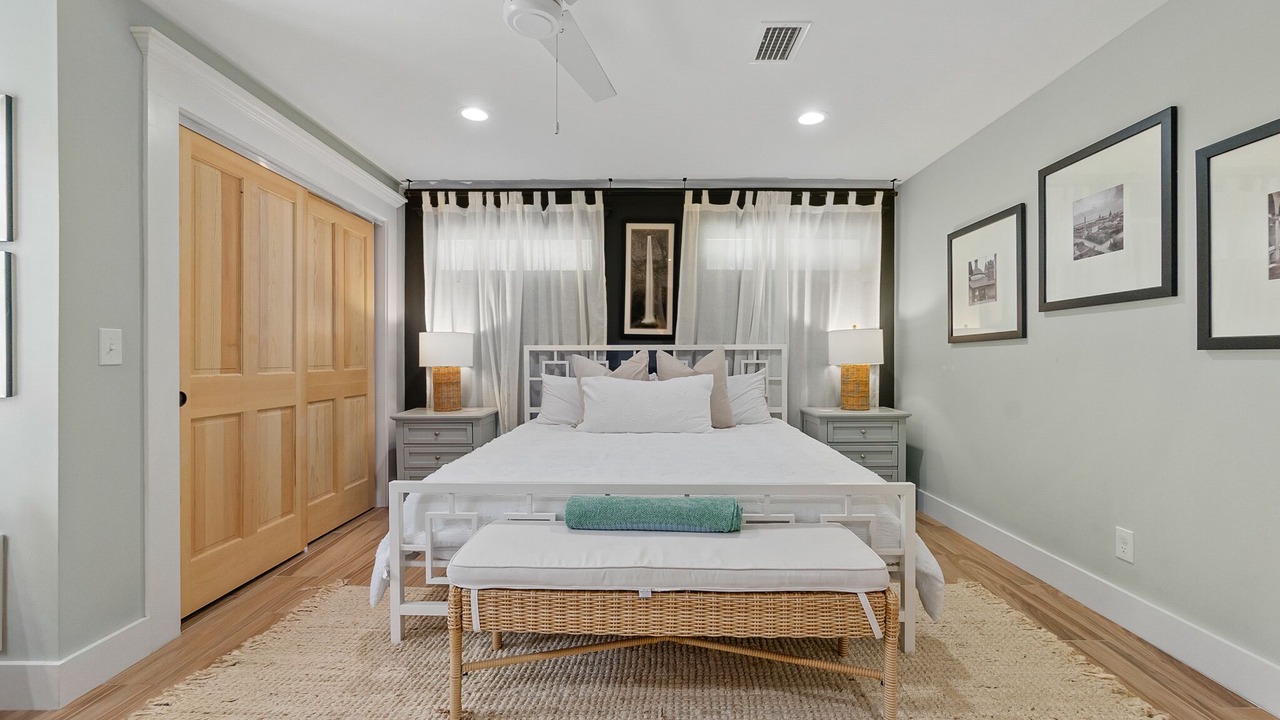 Photo of Bedroom in Downtown Historic District