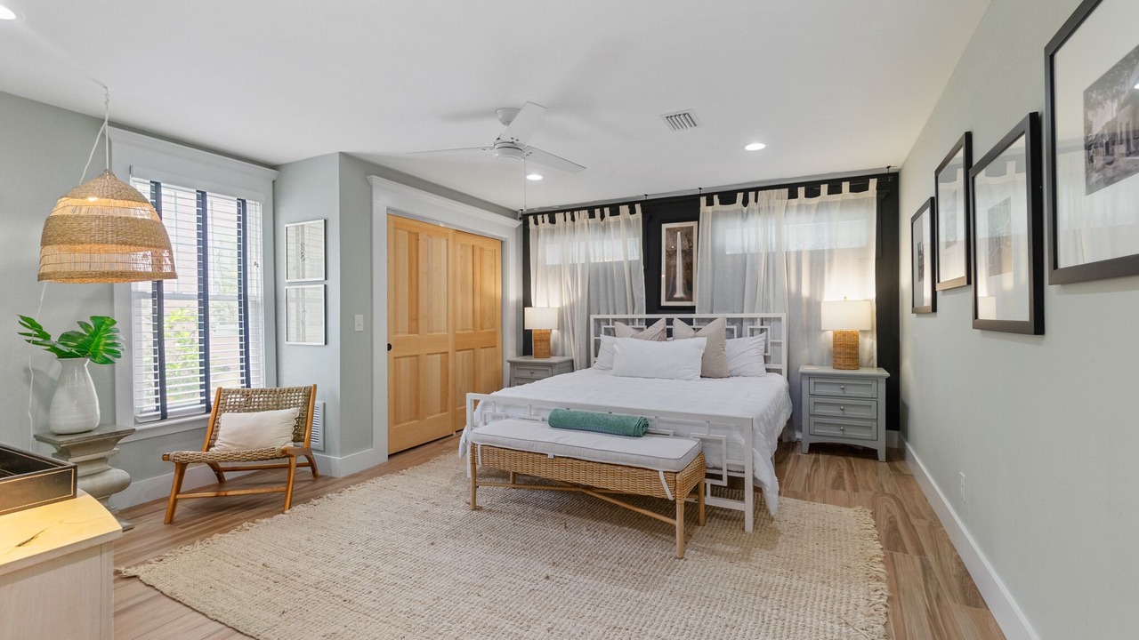 Photo of Bedroom in Downtown Historic District