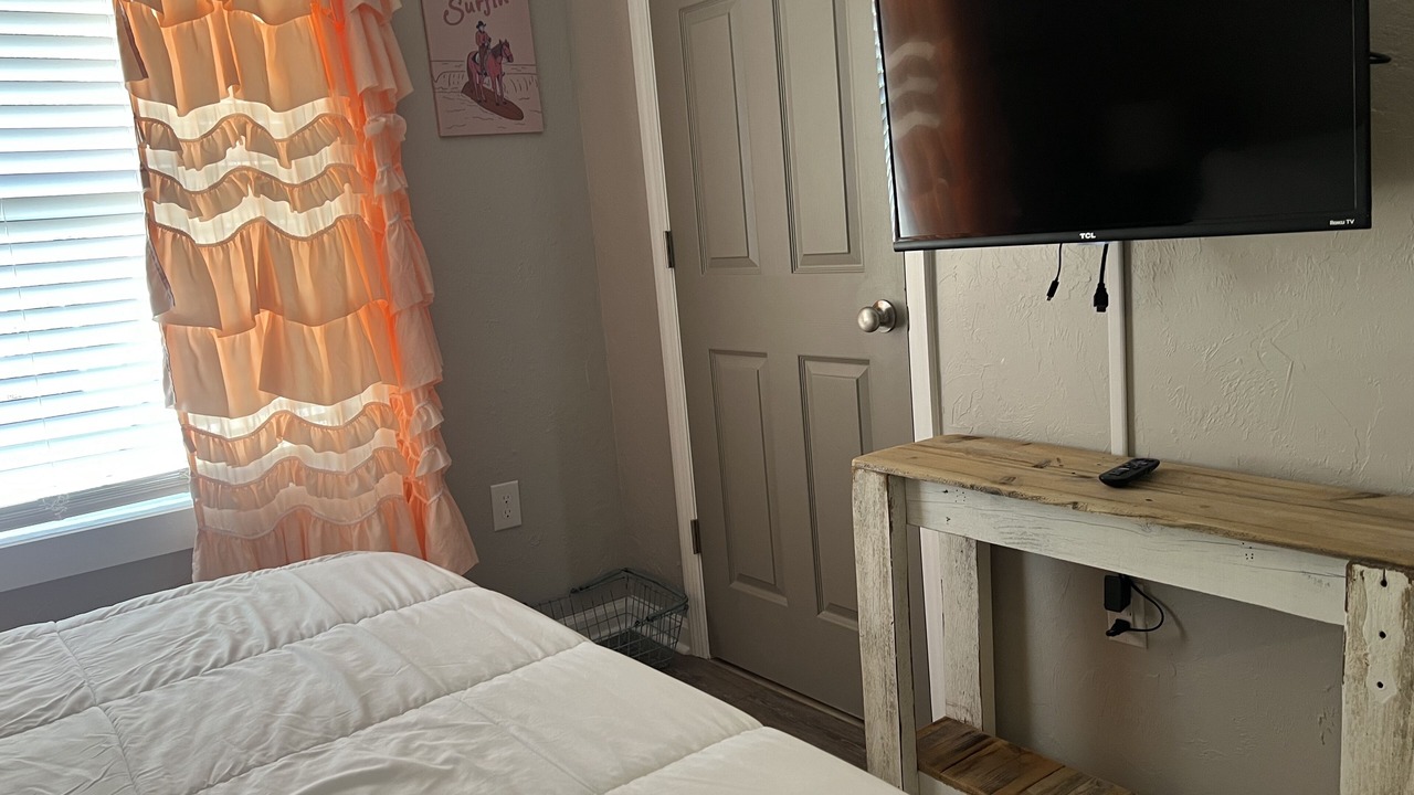 Photo of Bedroom in Bayou Oaks