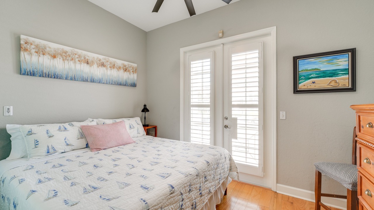 Photo of Bedroom in Bay Esplanade