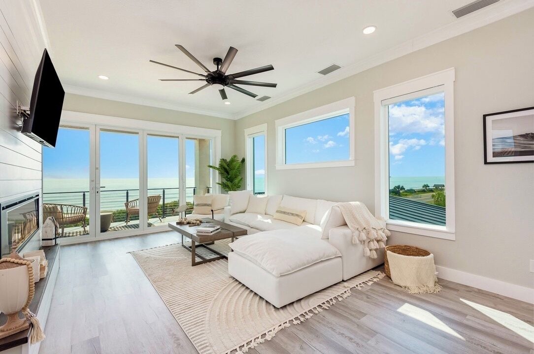 Photo of Livingroom in Flagler Beach