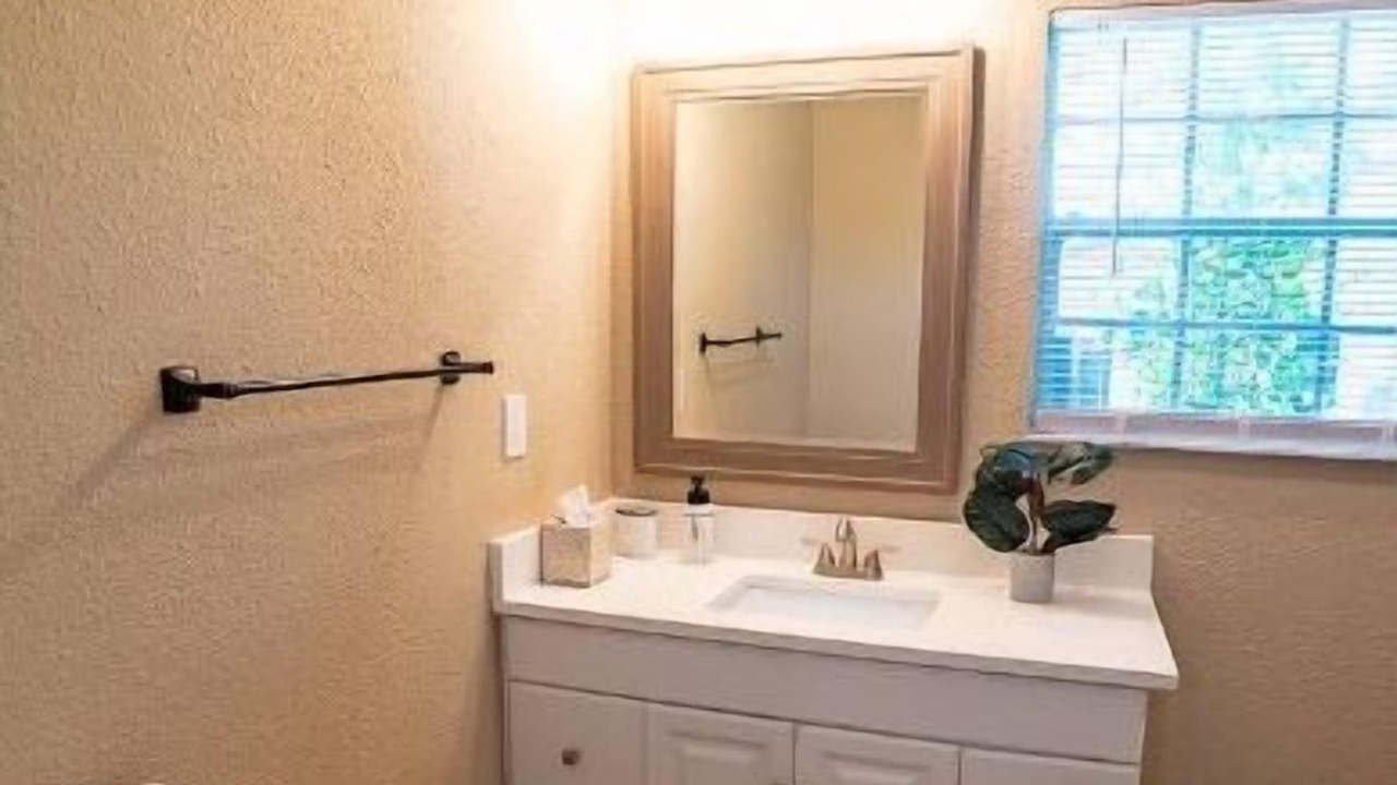 Photo of Bathroom in Deltona Lakes