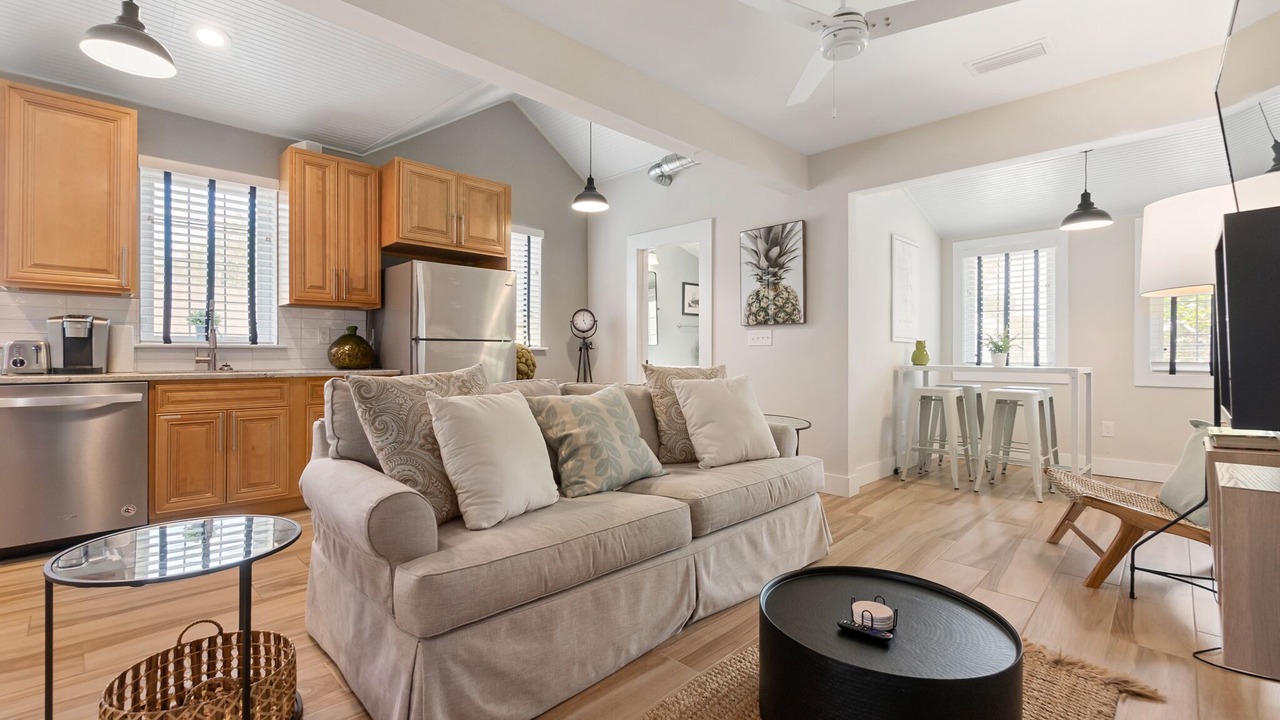Photo of Livingroom in Downtown Historic District