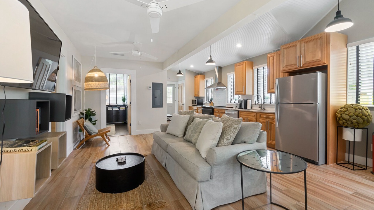 Photo of Livingroom in Downtown Historic District