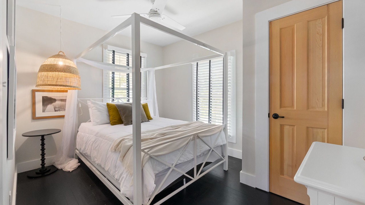 Photo of Bedroom in Downtown Historic District