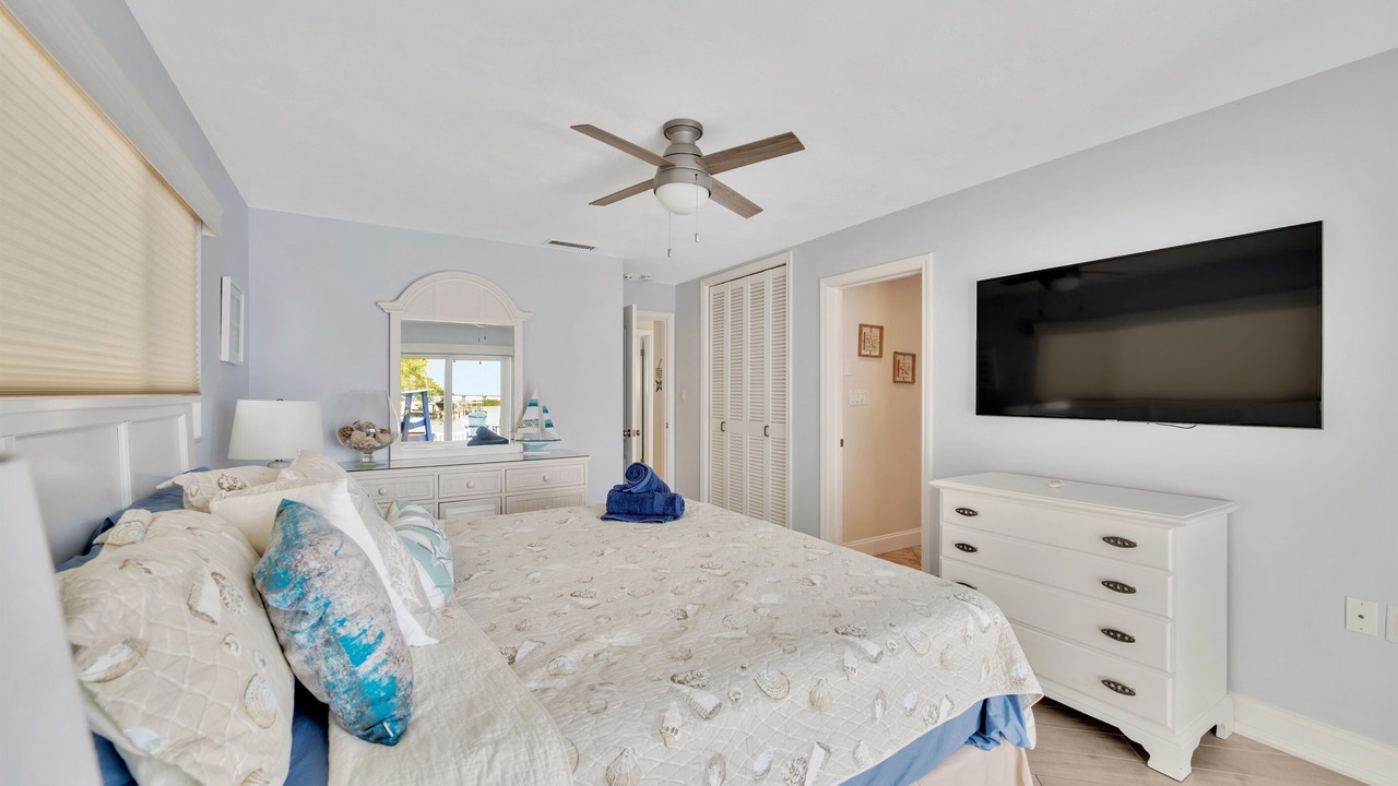 Photo of Bedroom in Indian Rocks Beach