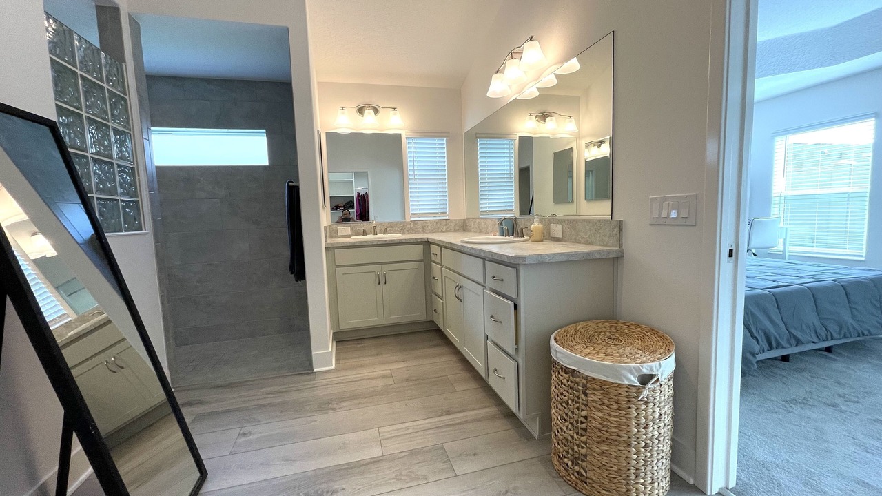 Photo of Bathroom in Wildwood