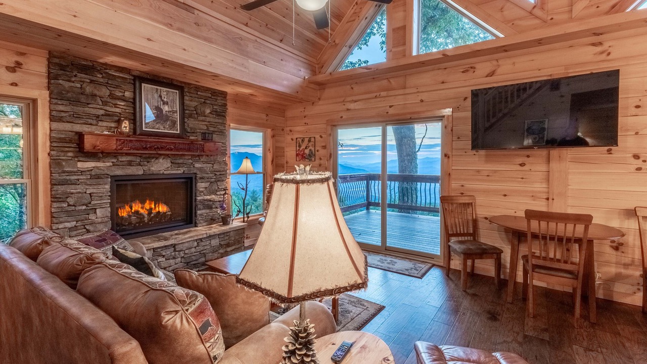 Photo of Livingroom in Whittier