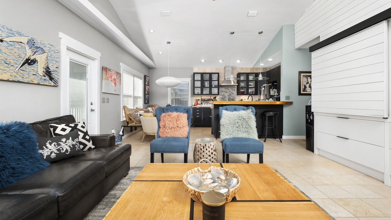 Photo of Livingroom in Cedar Key