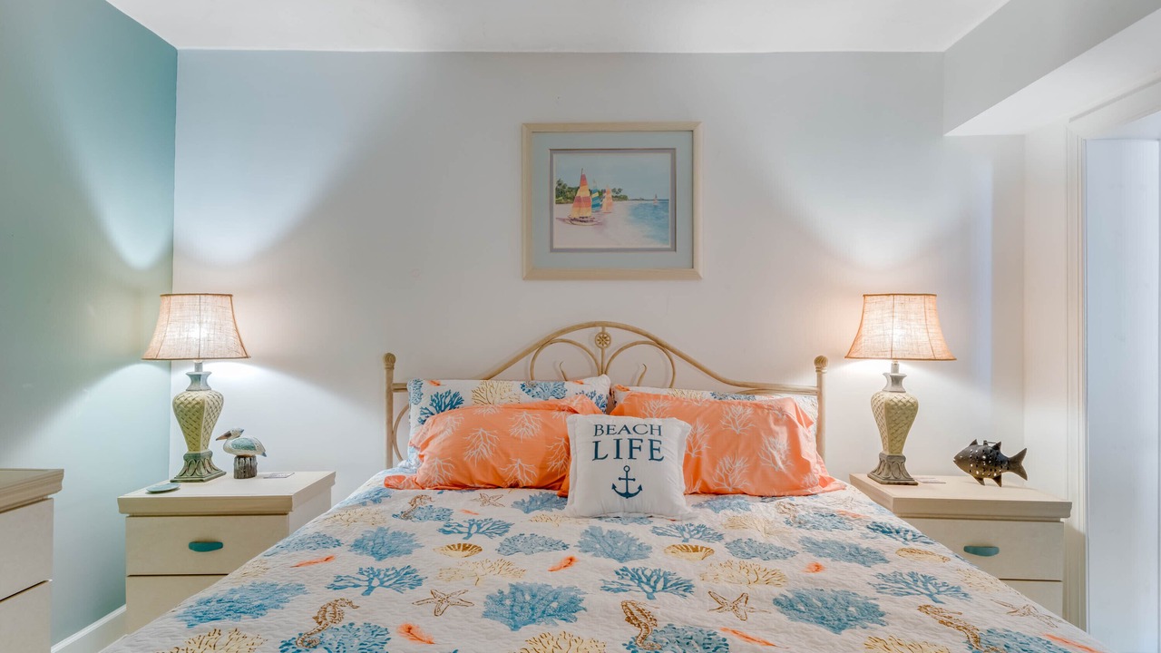 Photo of Bedroom in Ponce Inlet
