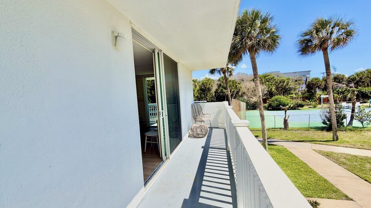 Photo of Patio Balcony in Cocoa Beach