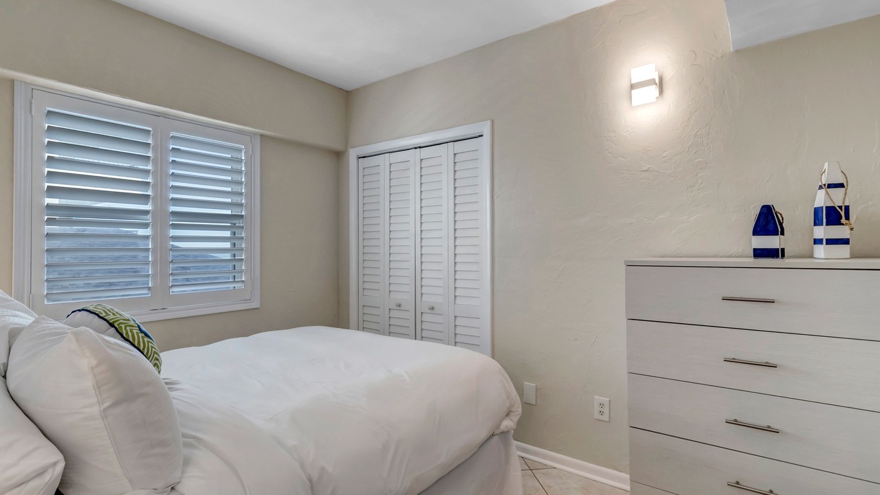 Photo of Bedroom in Jacksonville Beach