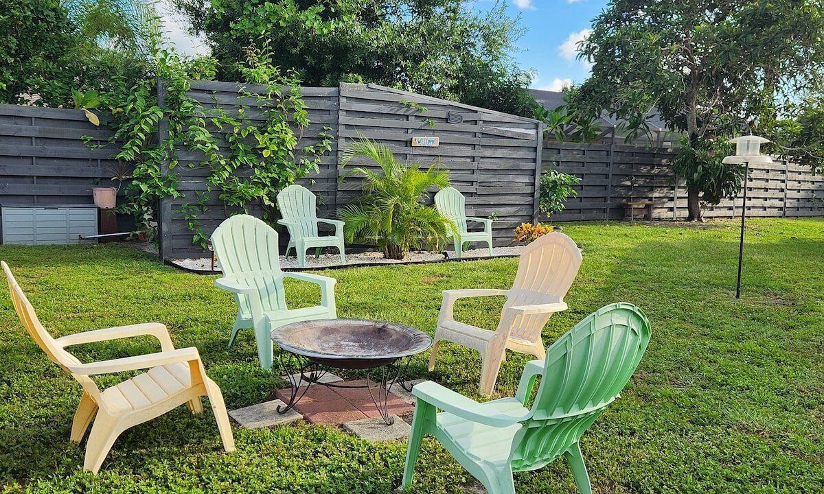 Photo of Outdoor in Pinecraft