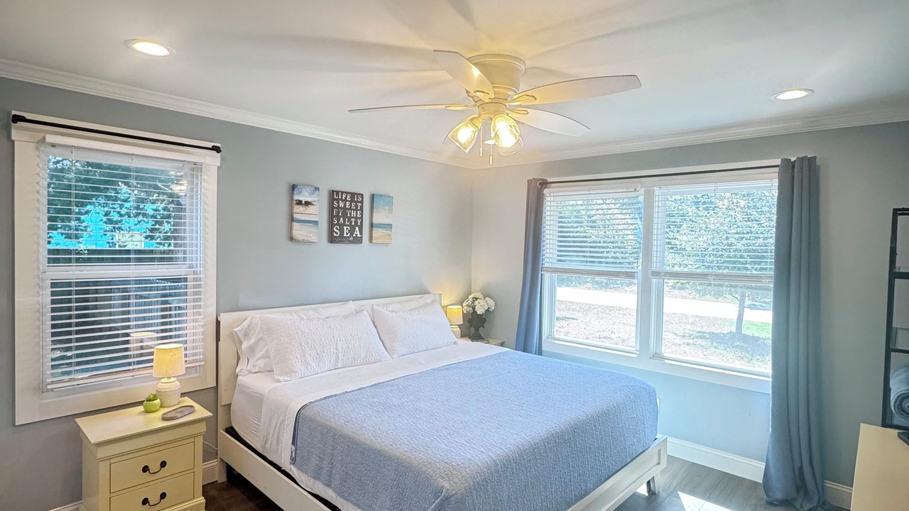 Photo of Bedroom in Tranquil Harbour