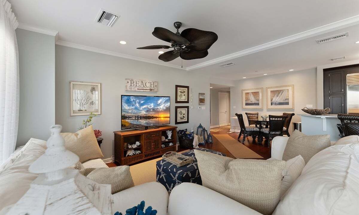 Photo of Livingroom in Diamond Beach