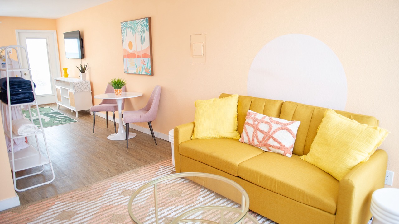 Photo of Livingroom in Indian Shores