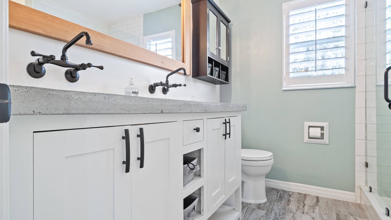 Photo of Bathroom in Palm Harbor