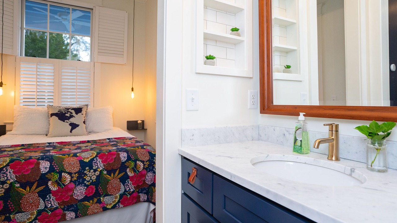 Photo of Bathroom in Historic District