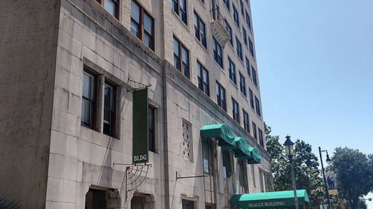 Photo of Outdoor in Pleasant Street