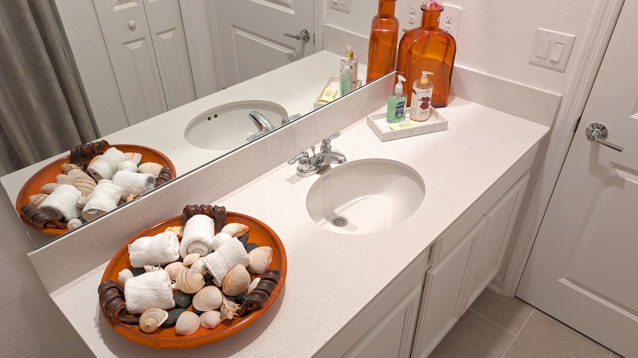 Photo of Bathroom in Silver Lake