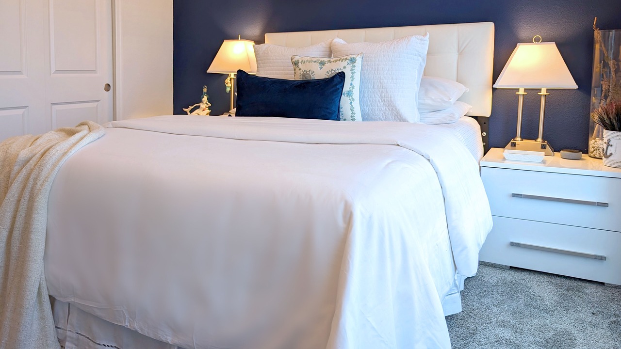 Photo of Bedroom in Silver Lake