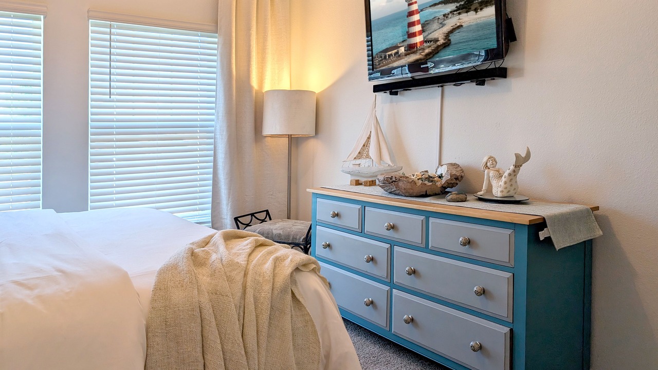 Photo of Bedroom in Silver Lake