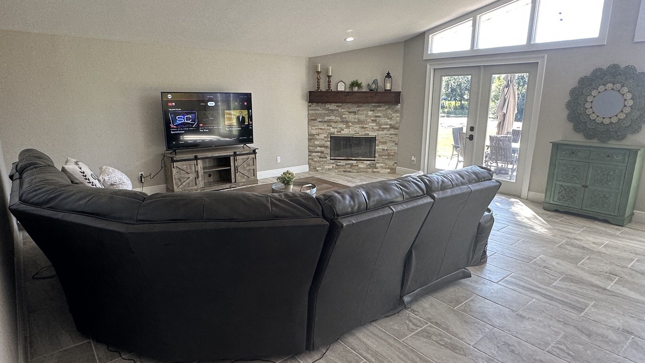 Photo of Livingroom in Lutz