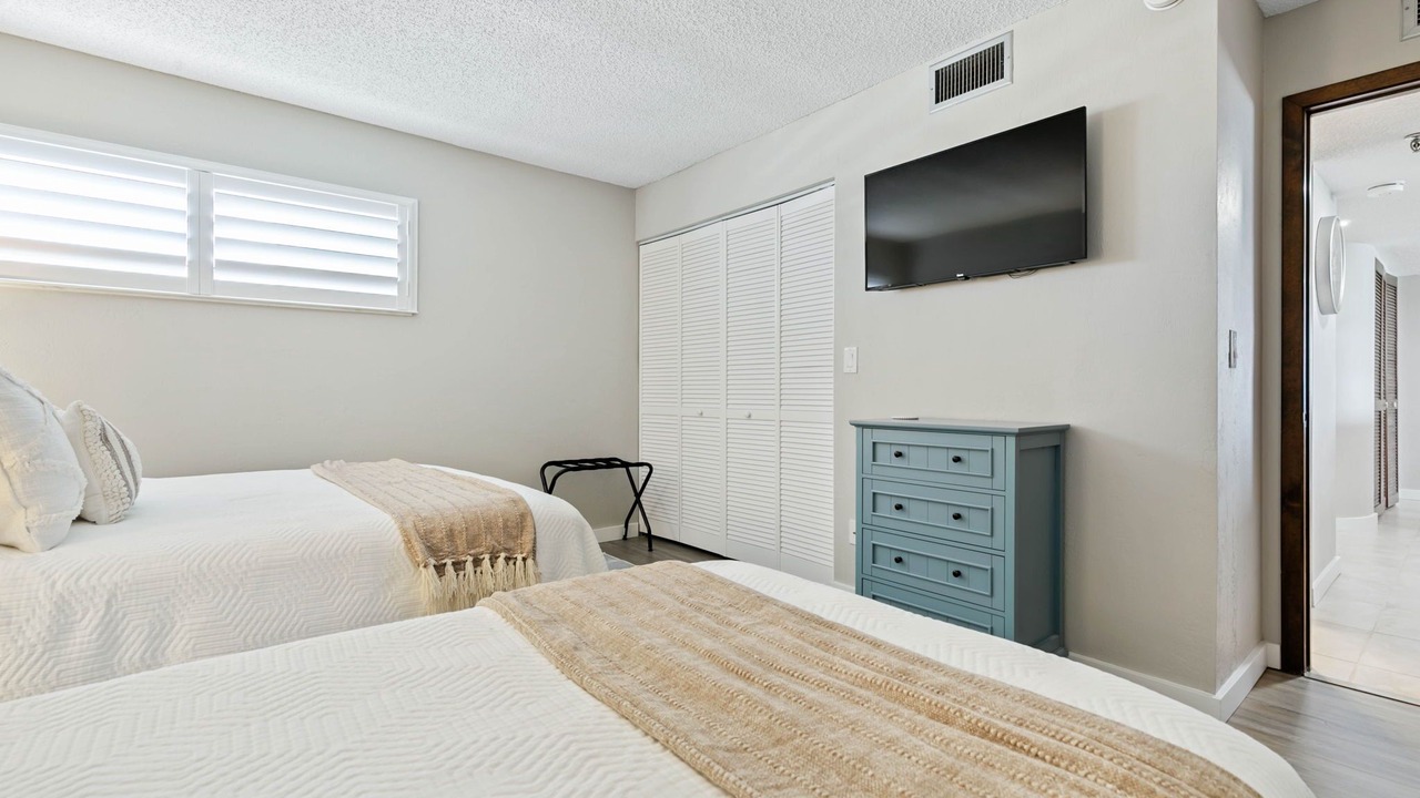 Photo of Bedroom in Ormond-by-the-Sea