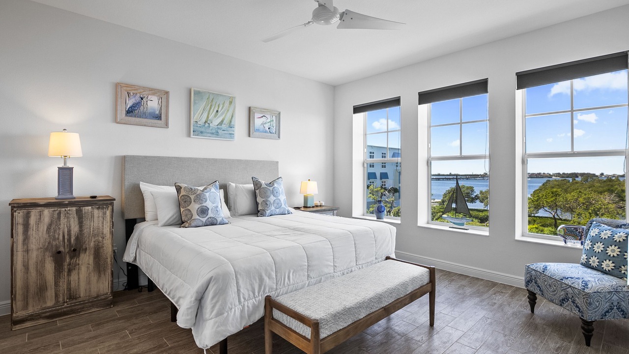 Photo of Bedroom in Whitney Beach