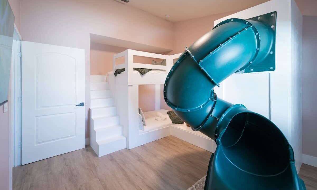 Photo of Bedroom in Wexford Leas
