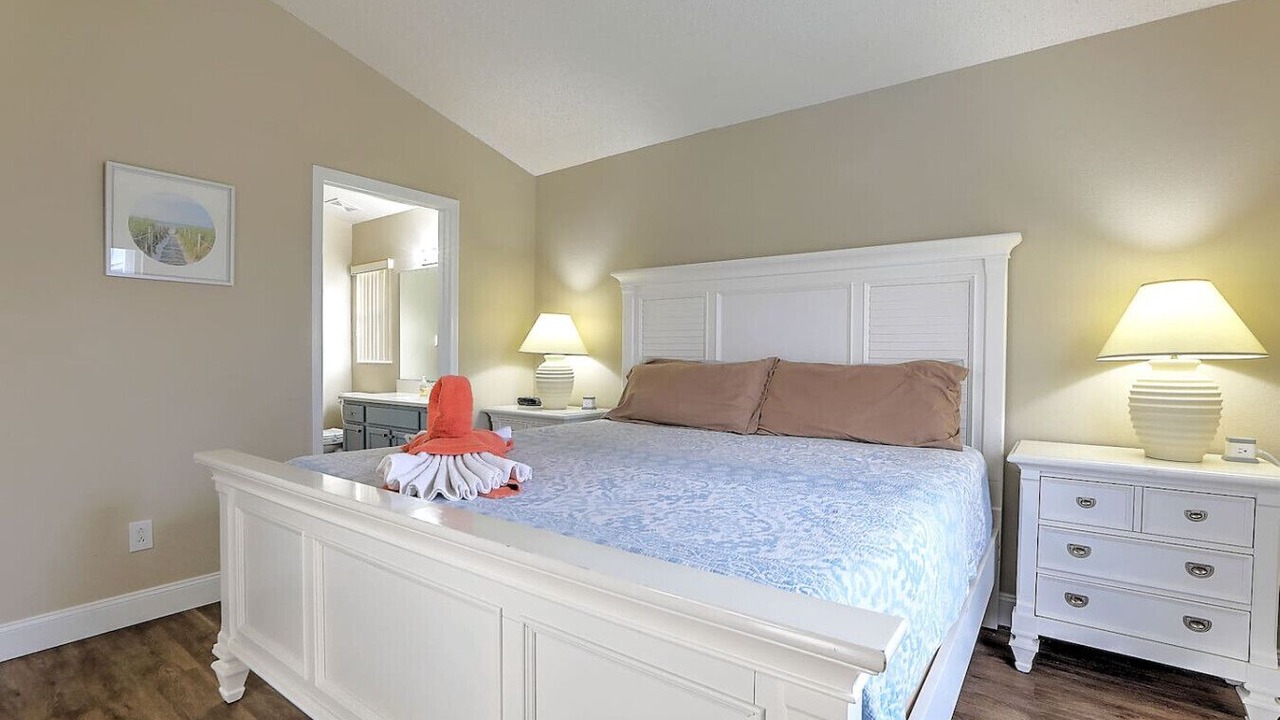 Photo of Bedroom in Florida Pines
