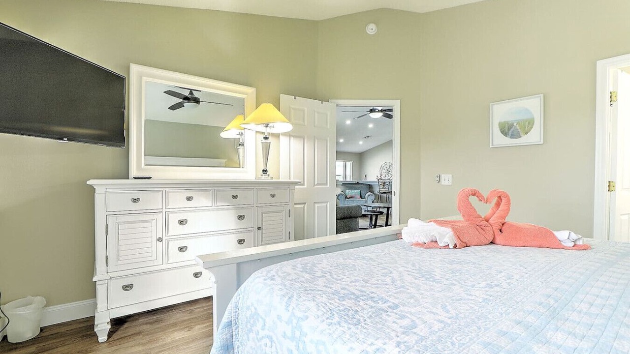 Photo of Bedroom in Florida Pines