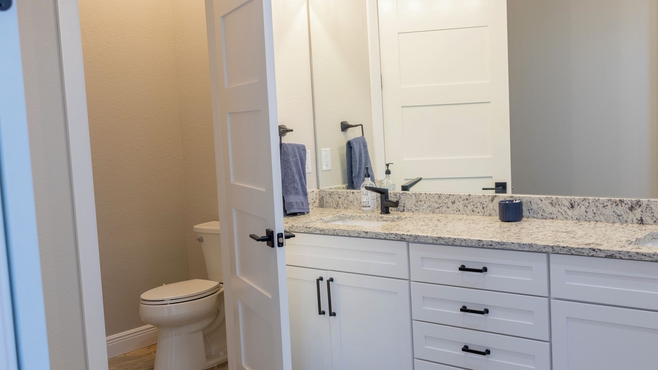 Photo of Bathroom in Venetian Way