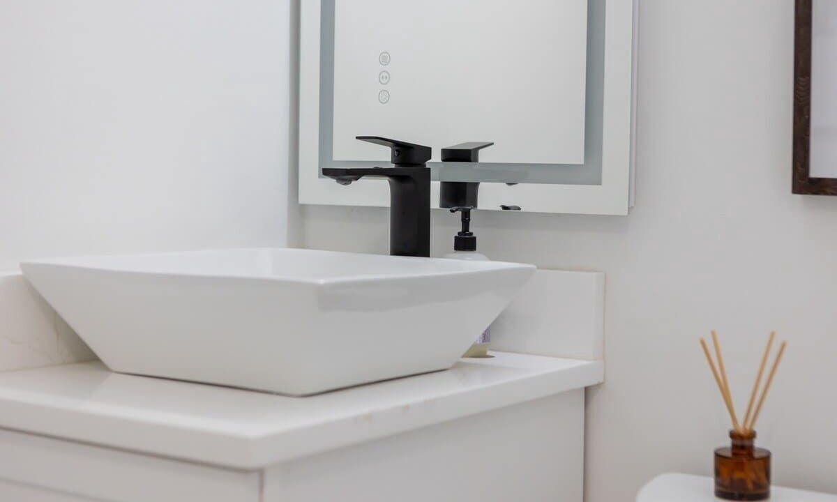 Photo of Bathroom in New Smyrna Beach